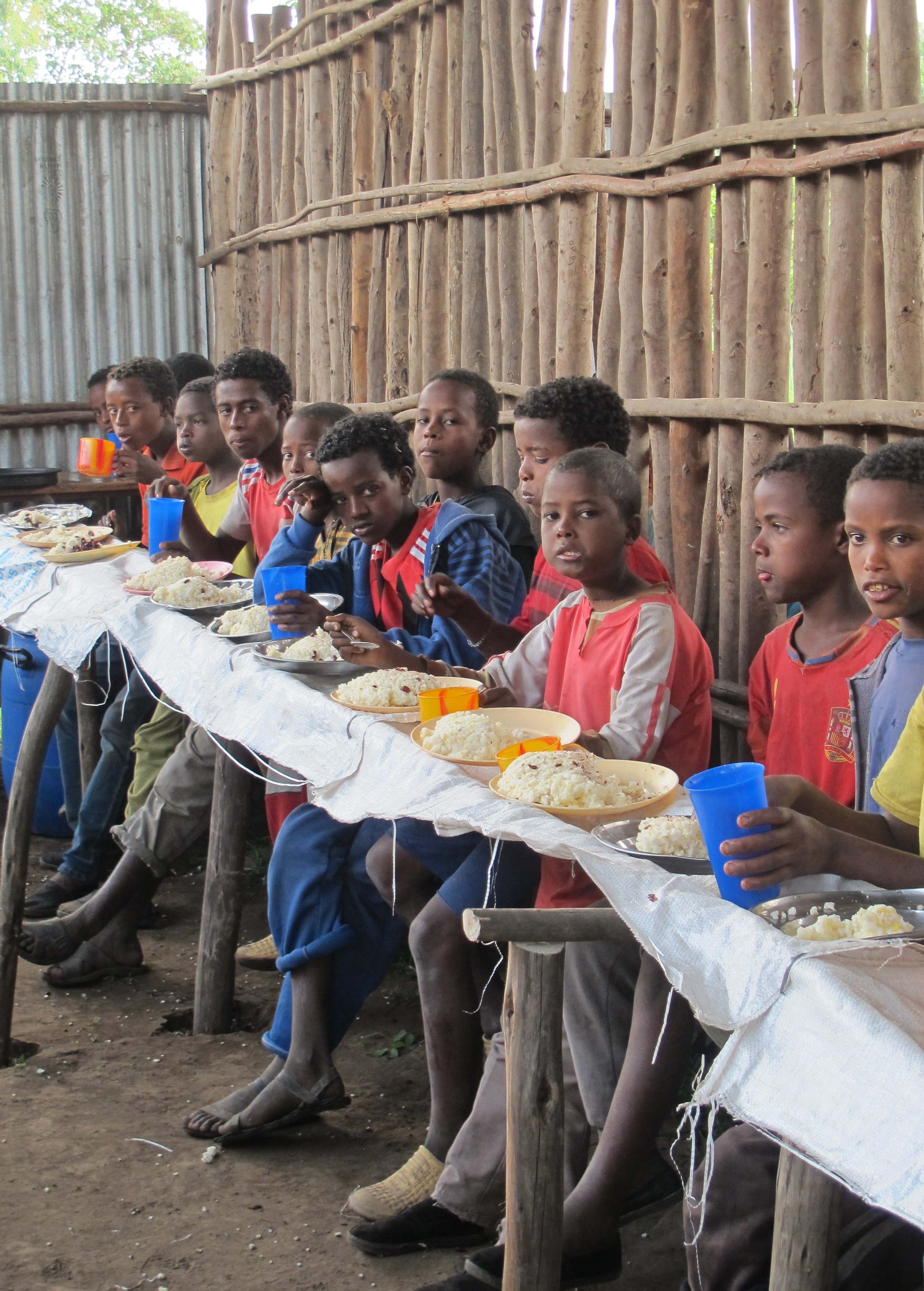 Ethiopia school meal.jpg